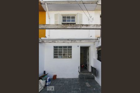 Casa à venda com 80m², 2 quartos e 1 vagaFachada