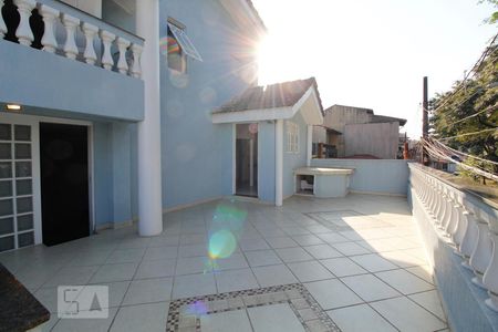 Varanda de casa à venda com 4 quartos, 302m² em Jardim Santa Clara, Guarulhos