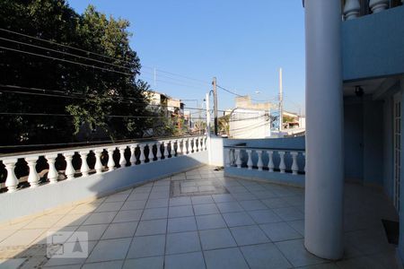 Varanda de casa à venda com 4 quartos, 302m² em Jardim Santa Clara, Guarulhos