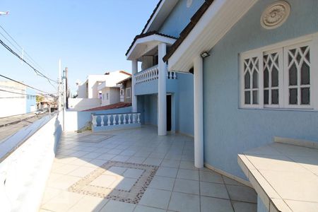 Varanda de casa à venda com 4 quartos, 302m² em Jardim Santa Clara, Guarulhos