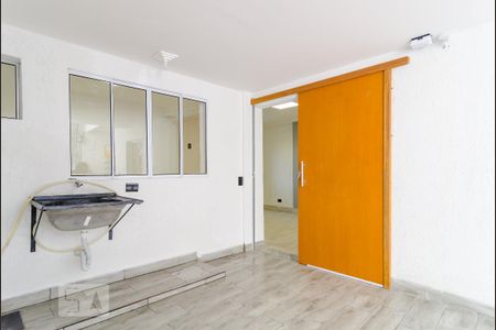 Lavanderia de casa para alugar com 1 quarto, 38m² em Parque Jabaquara, São Paulo