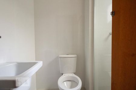 Banheiro de kitnet/studio para alugar com 1 quarto, 18m² em Tatuapé, São Paulo