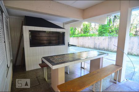 Apartamento à venda com 60m², 2 quartos e sem vagaChurrasqueira