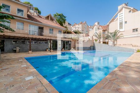 Casa de condomínio à venda com 230m², 4 quartos e 3 vagasÁrea comum