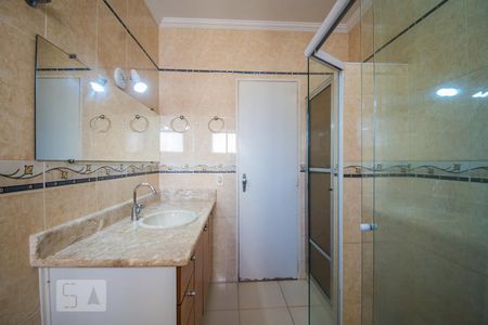 Apartamento à venda com 85m², 2 quartos e 2 vagas Apartamento à venda com 85m², 2 quartos e 2 vagasBanheiro