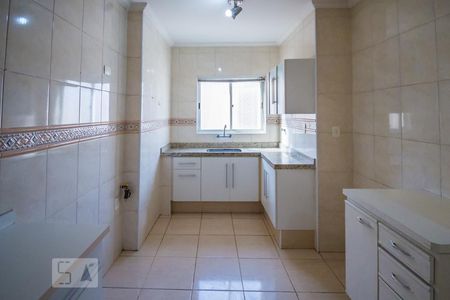 Apartamento à venda com 85m², 2 quartos e 2 vagas Apartamento à venda com 85m², 2 quartos e 2 vagasCozinha