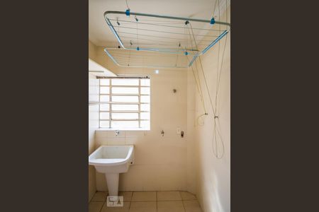 Apartamento à venda com 85m², 2 quartos e 2 vagas Apartamento à venda com 85m², 2 quartos e 2 vagasÁrea de Serviço