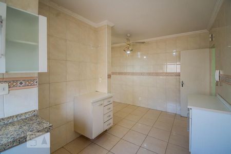 Apartamento à venda com 85m², 2 quartos e 2 vagas Apartamento à venda com 85m², 2 quartos e 2 vagasCozinha