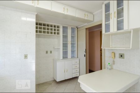 Apartamento à venda com 70m², 2 quartos e 1 vaga Apartamento à venda com 70m², 2 quartos e 1 vagaCozinha