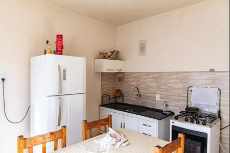 Casa de condomínio à venda com 400m², 7 quartos e 2 vagas Casa de condomínio à venda com 400m², 7 quartos e 2 vagasCasa4/cozinha