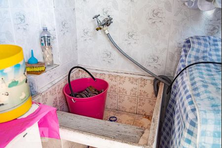 Casa de condomínio à venda com 400m², 7 quartos e 2 vagas Casa de condomínio à venda com 400m², 7 quartos e 2 vagasCasa1/área de serviço