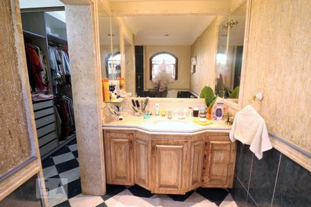 Casa à venda com 250m², 3 quartos e 3 vagasBanheiro 1