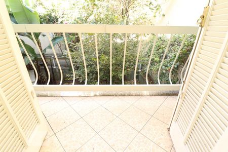 Casa à venda com 250m², 3 quartos e 3 vagasVaranda