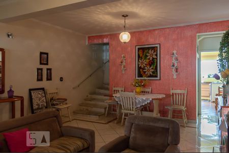 Sala de casa à venda com 3 quartos, 199m² em Jardim do Mar, São Bernardo do Campo