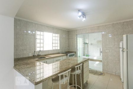 Casa para alugar com 110m², 2 quartos e 1 vagaCozinha