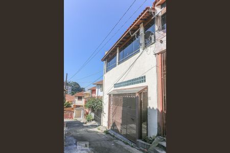 Casa para alugar com 110m², 2 quartos e 1 vagaFachada