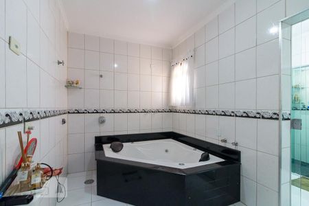 Casa para alugar com 385m², 3 quartos e 5 vagasBanheiro quarto 3 suíte