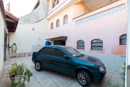 Casa para alugar com 385m², 3 quartos e 5 vagasGaragem e quintal