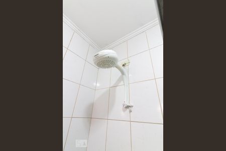 Casa para alugar com 385m², 3 quartos e 5 vagasBanheiro quarto 3 suíte - chuveiro