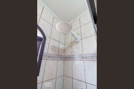 Casa para alugar com 385m², 3 quartos e 5 vagasBanheiro social - chuveiro