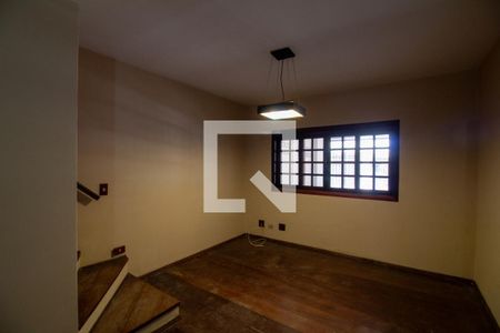 Sala de casa para alugar com 3 quartos, 150m² em Chácara Santo Antônio (zona Sul), São Paulo