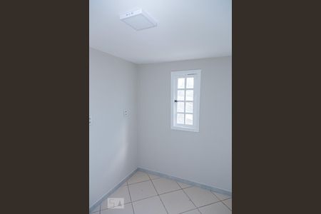 Quarto 1 de casa para alugar com 2 quartos, 60m² em Vila Mazzei, São Paulo