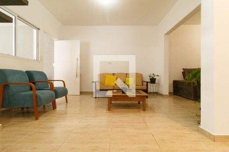 Sala de casa à venda com 4 quartos, 250m² em Vila Medeiros, São Paulo