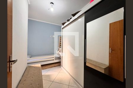 Quarto 1 de apartamento para alugar com 3 quartos, 140m² em Jardim das Maravilhas, Santo André