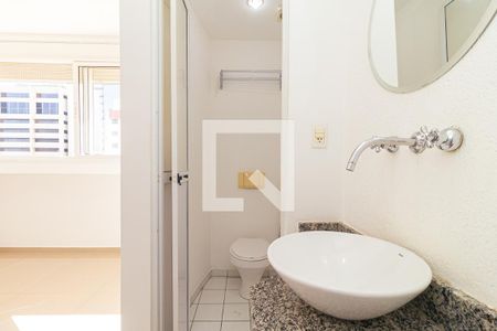 Studio para alugar com 29m², 1 quarto e 1 vaga Studio para alugar com 29m², 1 quarto e 1 vagaBanheiro