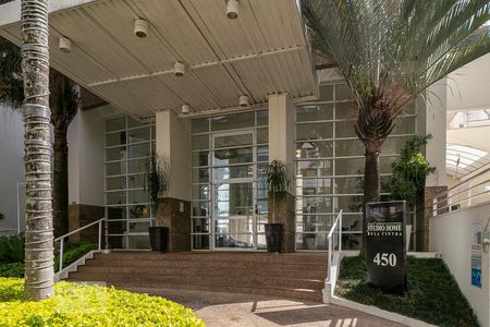 Studio para alugar com 29m², 1 quarto e 1 vaga Studio para alugar com 29m², 1 quarto e 1 vagaFachada