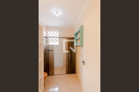 Casa à venda com 180m², 3 quartos e 2 vagas Casa à venda com 180m², 3 quartos e 2 vagasBanheiro da Suíte