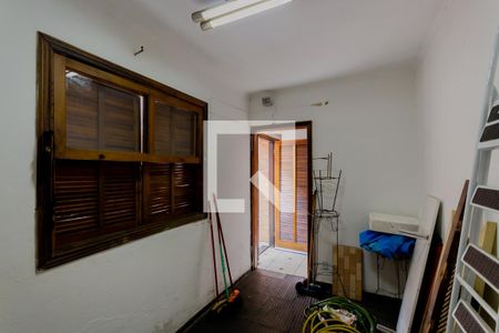 Casa à venda com 180m², 3 quartos e 2 vagas Casa à venda com 180m², 3 quartos e 2 vagasQuarto de Serviço