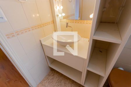 Casa à venda com 180m², 3 quartos e 2 vagas Casa à venda com 180m², 3 quartos e 2 vagasPia