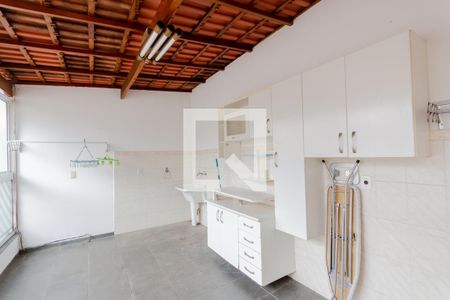 Casa à venda com 180m², 3 quartos e 2 vagas Casa à venda com 180m², 3 quartos e 2 vagasÁrea de Serviço