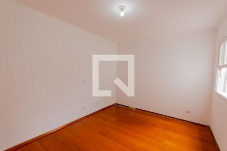 Casa à venda com 180m², 3 quartos e 2 vagas Casa à venda com 180m², 3 quartos e 2 vagasQuarto 2