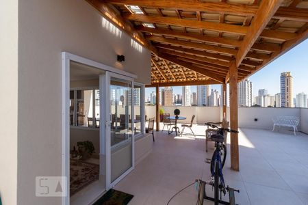 Apartamento à venda com 230m², 3 quartos e 5 vagas Apartamento à venda com 230m², 3 quartos e 5 vagasTerraço Gourmet