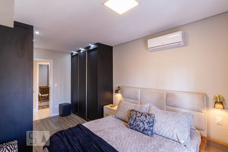 Apartamento à venda com 230m², 3 quartos e 5 vagas Apartamento à venda com 230m², 3 quartos e 5 vagasSuíte 2