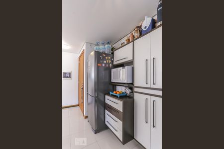 Apartamento à venda com 138m², 2 quartos e 2 vagas Apartamento à venda com 138m², 2 quartos e 2 vagasCozinha