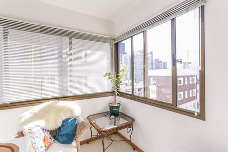 Sala de apartamento à venda com 2 quartos, 138m² em Rio Branco, Porto Alegre