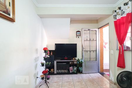 Sala  de casa à venda com 6 quartos, 120m² em Vila Ré, São Paulo