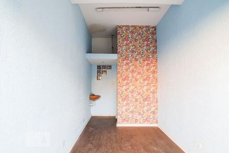 Casa à venda com 120m², 6 quartos e 2 vagasCômodo Externo 