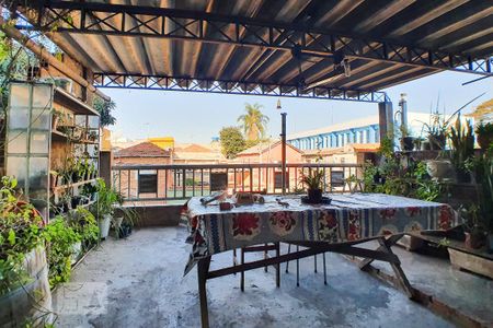 Casa à venda com 120m², 6 quartos e 2 vagasVaranda 