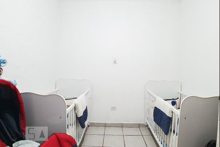 Casa à venda com 120m², 6 quartos e 2 vagasQuarto 2 Casa 2