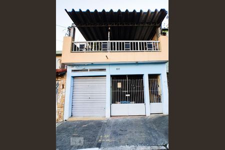 Casa à venda com 120m², 6 quartos e 2 vagasFachada