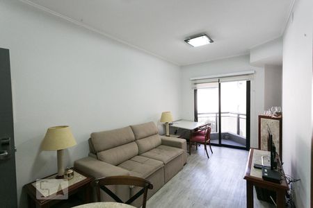 Sala de apartamento para alugar com 1 quarto, 40m² em Consolação, São Paulo