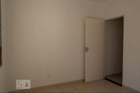 Quarto 2 de casa à venda com 2 quartos, 100m² em Jardim Piqueroby, São Paulo
