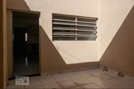 Casa à venda com 100m², 2 quartos e 1 vagaÁrea de Serviço