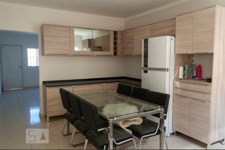 Casa à venda com 100m², 2 quartos e 1 vagaCozinha