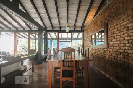 Sala de casa de condomínio à venda com 4 quartos, 450m² em Joá, Rio de Janeiro