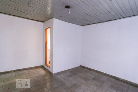 Studio para alugar com 32m², 1 quarto e sem vagaSuíte